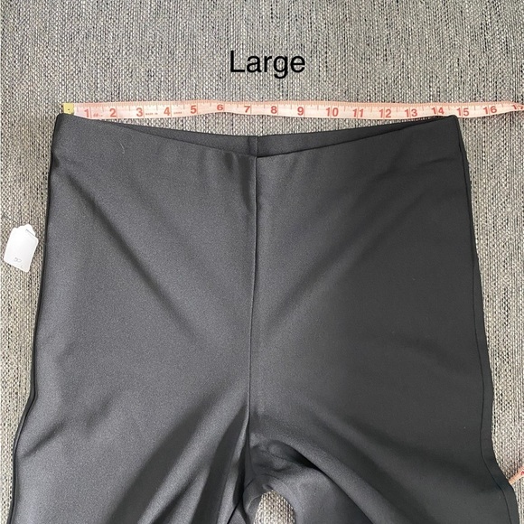 Black high waisted flare pants medium and large NWT Love Tree - Picture 14 of 16